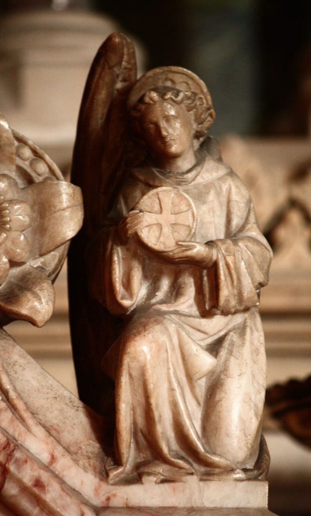 Alabaster Angel by Lawrence OP at Flickr Alabaster Angel by Lawrence OP at Flickr