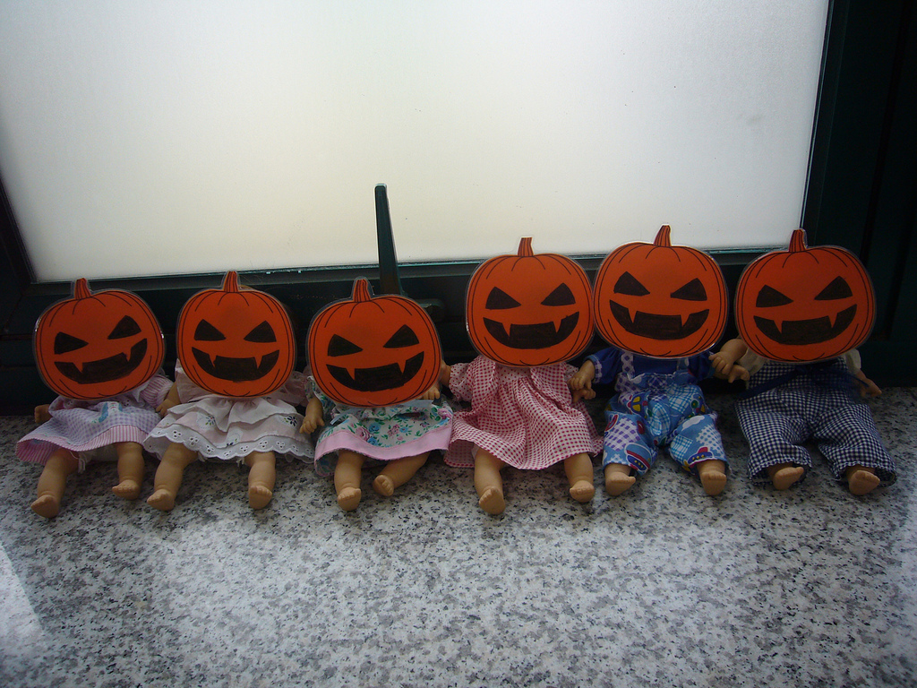 “Ahhh creepiest dolls ever” by Seoulful Adventures on Flickr