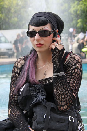 Goth Phone Call by fluffy_steve at Flickr