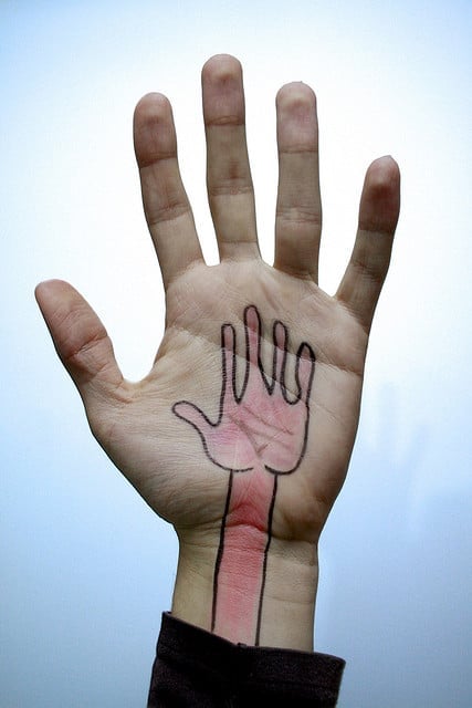 Two Hand by mayaibuki.me at Flickr