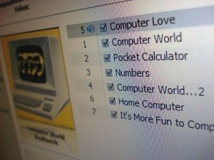 Computer Love courtesy Flickr user Flavio Ensiki