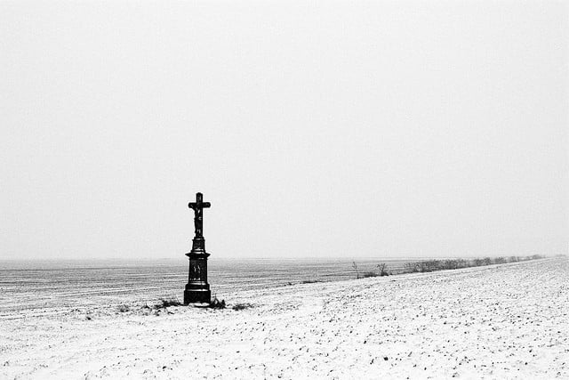Cross in the fields | Flickr User Pavel P. | Flickr Creative Commons