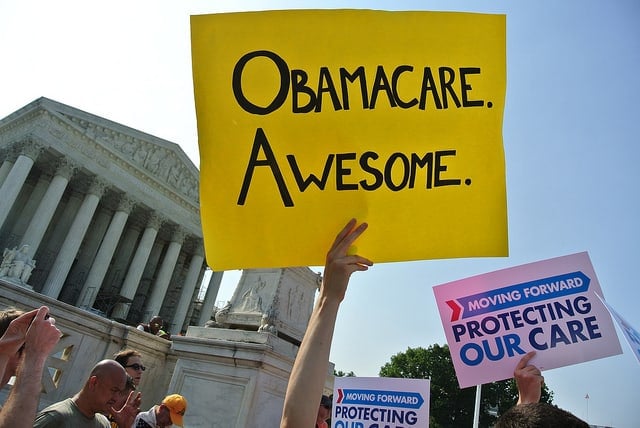 Obamacare on the steps of the Supreme Court | by Flickr User Will O'Neill | Flickr Creative Commons