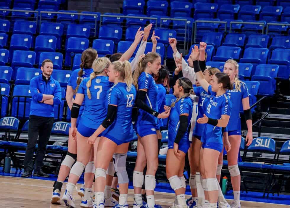 A Nebraska Volleyball Match Just Broke a World Record What Made the